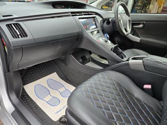 Toyota Prius 2013 1.8 petrol hybrid