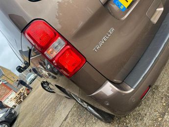 Peugeot Traveller 2.0 BlueHDi Allure Compact MPV EAT SWB Euro 6 (s/s) 5dr