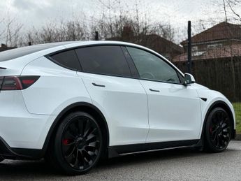 Tesla Model Y (Dual Motor) Performance Auto 4WDE 5dr