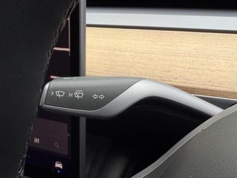 Tesla Model Y (Dual Motor) Performance Auto 4WDE 5dr