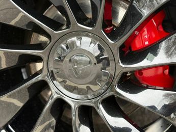 Tesla Model Y (Dual Motor) Performance Auto 4WDE 5dr