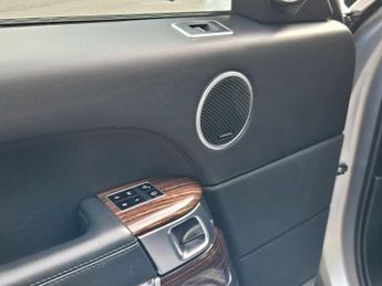 Land Rover Range Rover 4.4 SD V8 Vogue SE Auto 4WD Euro 5 5dr