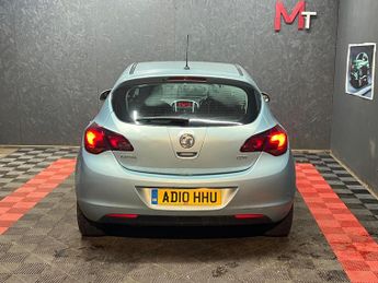 Vauxhall Astra 1.7 CDTi SRi Euro 5 5dr