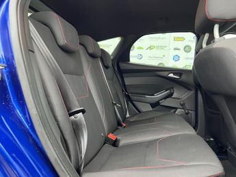 Ford Focus 1.5 TDCi ST-Line Powershift Euro 6 (s/s) 5dr