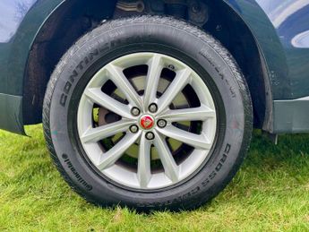 Jaguar F-PACE 2.0 D180 Prestige Auto AWD Euro 6 (s/s) 5dr