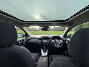 Nissan Qashqai 1.2 DIG-T n-tec+ XTRON 2WD Euro 6 (s/s) 5dr