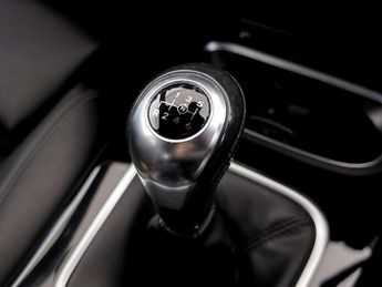 Mercedes-Benz A Class 1.3 A200 Sport (Executive) Hatchback 5dr Petrol Manual Euro 6 (s