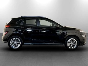 Hyundai KONA 39kWh Premium SUV 5dr Electric Auto (10.5kW Charger) (136 ps)