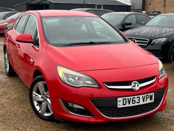 Vauxhall Astra 1.4T 16v SRi Euro 5 5dr