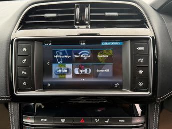 Jaguar F-PACE 2.0 D180 R-Sport Auto AWD Euro 6 (s/s) 5dr