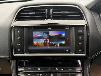 Jaguar F-PACE 2.0 D180 R-Sport Auto AWD Euro 6 (s/s) 5dr