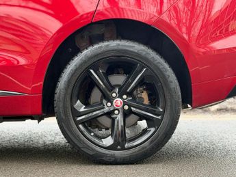 Jaguar F-PACE 2.0 D180 R-Sport Auto AWD Euro 6 (s/s) 5dr