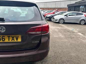 Vauxhall Astra 1.4i Turbo SRi Nav Sports Tourer Auto Euro 6 (s/s) 5dr