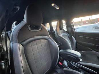 MINI Hatch 2.0 Cooper S Sport Steptronic Euro 6 (s/s) 5dr