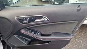 Mercedes-Benz GLA 2.0 GLA250 AMG Line (Premium Plus) 7G-DCT 4MATIC Euro 6 (s/s) 5d