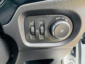 Vauxhall Corsa Electric 50kWh SE Nav Auto 5dr (7.4Kw Charger)