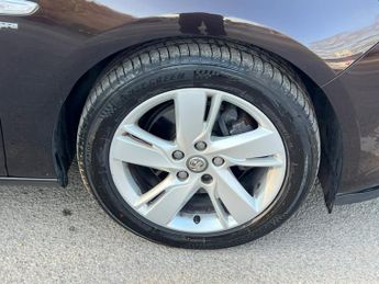 Vauxhall Astra 2.0 CDTi SRi Sports Tourer Auto Euro 5 5dr