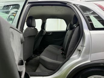Vauxhall Corsa 1.2i 16v Club 5dr
