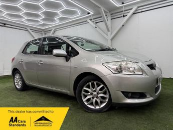 Toyota Auris 1.6 VVT-i TR 5dr