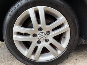 Volkswagen Golf 1.6 TDI SE DSG Euro 5 5dr