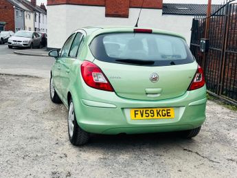 Vauxhall Corsa 1.4i 16v Exclusiv 5dr