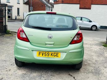 Vauxhall Corsa 1.4i 16v Exclusiv 5dr
