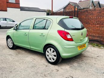 Vauxhall Corsa 1.4i 16v Exclusiv 5dr