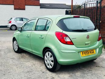 Vauxhall Corsa 1.4i 16v Exclusiv 5dr