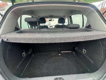 Vauxhall Corsa 1.4i 16v Exclusiv 5dr