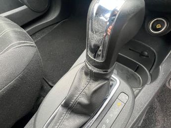 Vauxhall Corsa 1.4i 16v Exclusiv 5dr