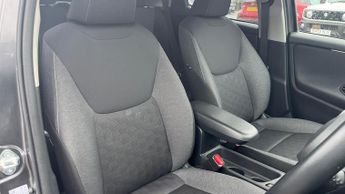 Toyota Yaris 1.5 VVT-h Design E-CVT Euro 6 (s/s) 5dr