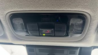 Toyota Yaris 1.5 VVT-h Design E-CVT Euro 6 (s/s) 5dr