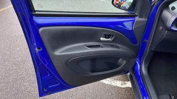 Toyota Aygo X 1.0 VVT-i Edge x-shift Euro 6 (s/s) 5dr