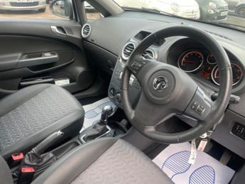 Vauxhall Corsa 1.4 16V SE Auto Euro 5 5dr