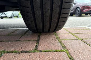 Nissan Juke 1.0 DIG-T (114ps) Tekna