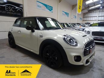 MINI Hatch 2.0 Cooper S Sport Steptronic Euro 6 (s/s) 3dr