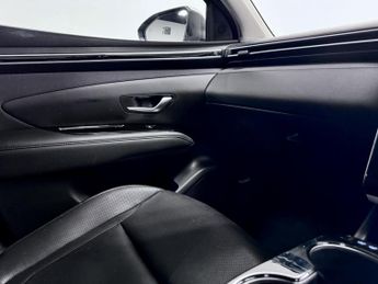 Hyundai TUCSONix35 TUCSON HEV ULTIMATE 230PS A/T 22