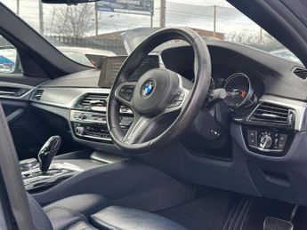 BMW 5 Series 2.0 520d M Sport Auto Euro 6 (s/s) 4dr