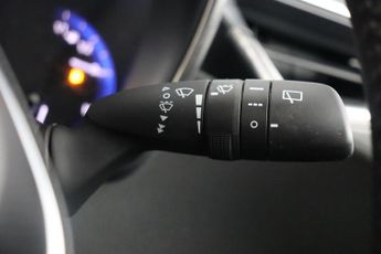 Toyota Corolla 1.8 VVT-h Icon Tech CVT Euro 6 (s/s) 5dr