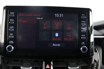 Toyota Corolla 1.8 VVT-h Icon Tech CVT Euro 6 (s/s) 5dr