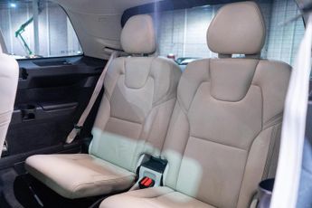 Volvo XC90 2.0 D5 PowerPulse Inscription Auto 4WD Euro 6 (s/s) 5dr