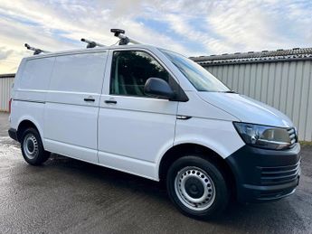 Volkswagen Transporter 2.0 TDI T32 Startline DSG FWD SWB Euro 6 (s/s) 5dr