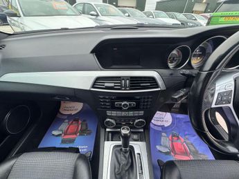 Mercedes-Benz C Class 2.1 C220 CDI BlueEfficiency Sport G-Tronic+ Euro 5 (s/s) 4dr