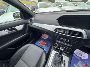 Mercedes-Benz C Class 2.1 C220 CDI BlueEfficiency Sport G-Tronic+ Euro 5 (s/s) 4dr