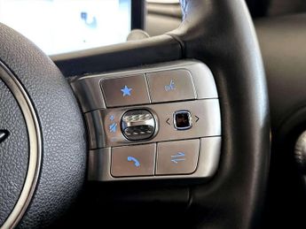 Genesis GV60 77.4kWh Sport SUV 5dr Electric Auto 4WD (Dual Motor) (318 ps)