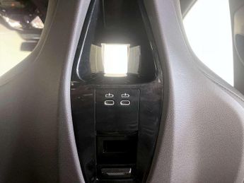 BMW iX 40 76.6kWh M Sport SUV 5dr Electric Auto xDrive (326 ps)