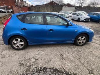 Hyundai i30 1.6 CRDi Classic Euro 4 5dr