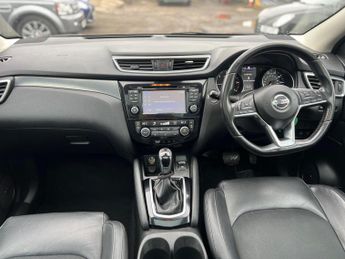 Nissan Qashqai 1.6 dCi Tekna XTRON Euro 6 (s/s) 5dr
