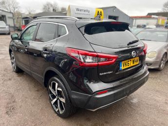 Nissan Qashqai 1.6 dCi Tekna XTRON Euro 6 (s/s) 5dr