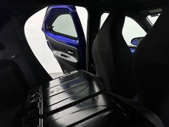 Toyota Aygo X 1.0 VVT-i Edge x-shift Euro 6 (s/s) 5dr